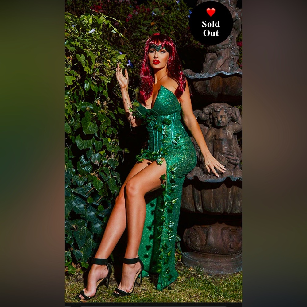 Ivy Lover Costume